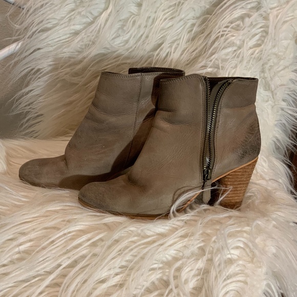 Genuine Weathered Leather BP Booties - Picture 1 of 6